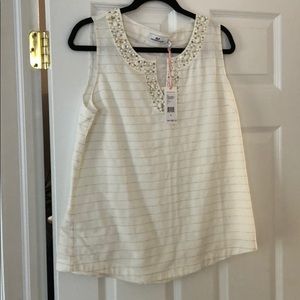 NWT Vineyard Vines blouse with intricate beading